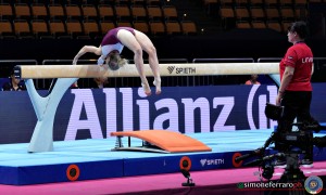 lat ph simone ferraro sfa09653 copia